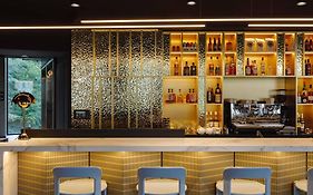 TRIBE Lyon Croix Rousse